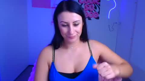 Emma online show from October 2025 12:50:01 PM