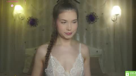 Snapshot of _eva_lee chatting on November 2025 09:02:02 PM Alice online show from November 2025 09:02:02 PM