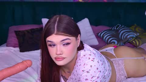 Eva Lane online show from March 2026 09:00:01 AM