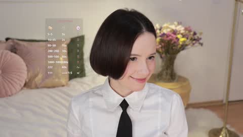 Essie  online show from December 2024 09:55:02 PM