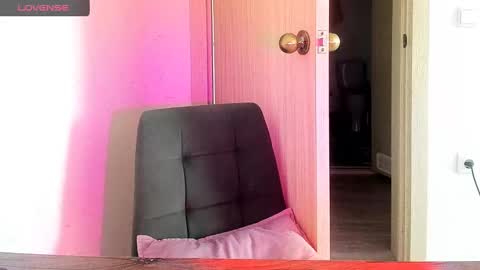 Alis online show from February 2025 10:55:02 AM