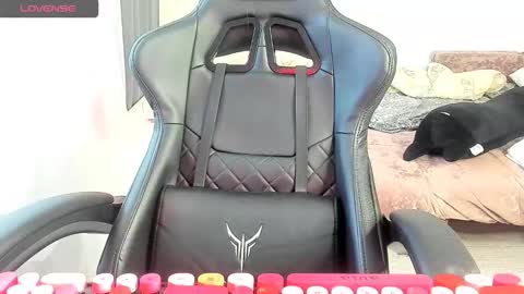 Alis online show from October 2025 04:43:02 AM