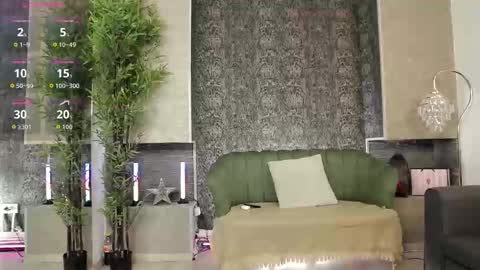 Snapshot of _foxymia_ chatting on November 2025 05:51:01 AM Mia online show from November 2025 05:51:01 AM