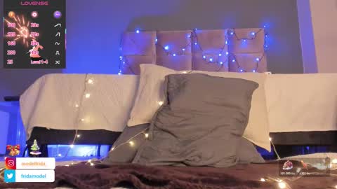 Frida online show from December 2025 01:20:02 PM