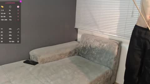 Laura  Juan online show from February 2025 02:26:02 PM