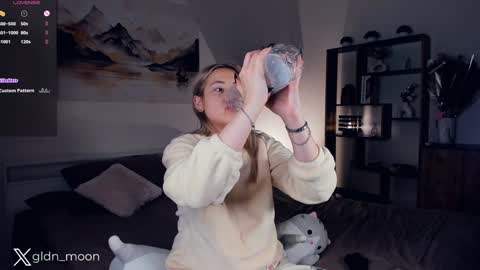 Rina online show from January 2025 07:31:01 PM