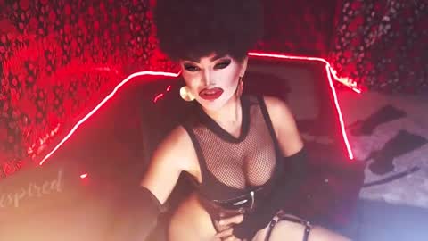 Snapshot of _hailyourqueenx chatting on December 2024 05:51:02 PM GoDDess  Chloe online show from December 2024 05:51:02 PM