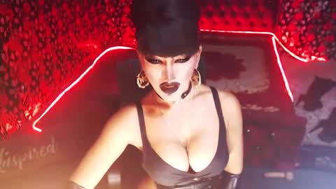 Snapshot of _hailyourqueenx chatting on December 2024 03:11:02 AM GoDDess  Chloe online show from December 2024 03:11:02 AM