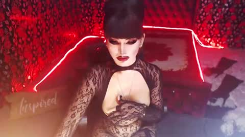 Snapshot of _hailyourqueenx chatting on January 2025 12:49:02 AM GoDDess  Chloe online show from January 2025 12:49:02 AM