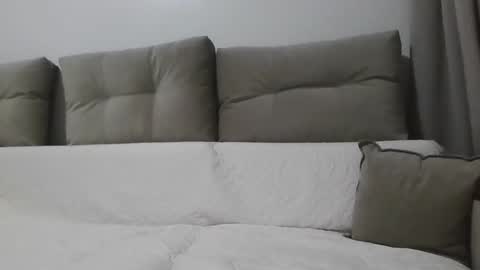 Snapshot of _hidden_frommymoom_ chatting on April 2026 06:43:02 PM Criss4u online show from April 2026 06:43:02 PM
