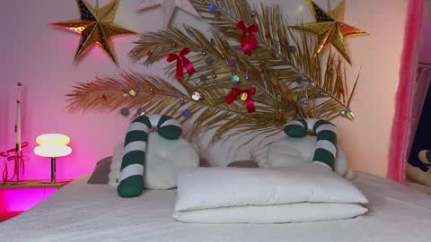 Holly online show from January 2025 06:27:01 AM