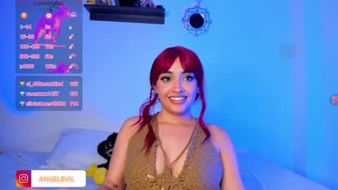 Jenn  online show from December 2024 01:41:02 AM