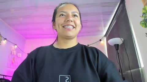 Ivanna  online show from September 2025 06:41:02 PM