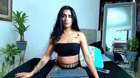 Snapshot of _jade_2 chatting on December 2024 06:10:02 PM Jade  online show from December 2024 06:10:02 PM