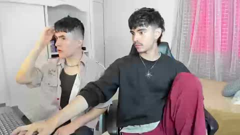 Snapshot of _jamesboy chatting on September 2025 09:59:02 PM James online show from September 2025 09:59:02 PM