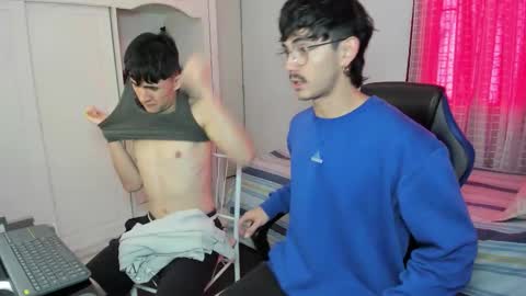 Snapshot of _jamesboy chatting on November 2025 09:50:02 PM James online show from November 2025 09:50:02 PM