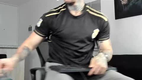 jeison online show from February 2025 05:05:02 AM