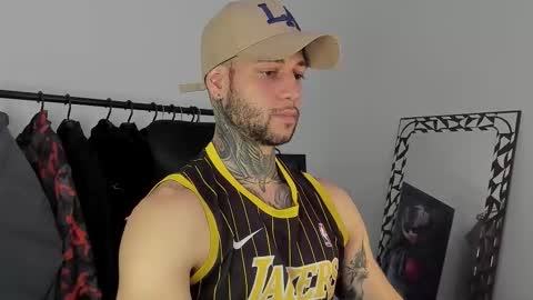 jeison online show from November 2025 08:07:01 PM