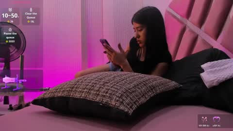 Snapshot of _jasmine_blush chatting on April 2026 10:53:02 AM Jasmine online show from April 2026 10:53:02 AM