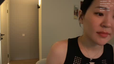 Jaki online show from February 2025 08:42:02 AM