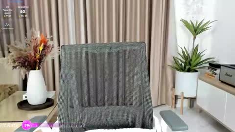 _joliie_ online show from November 2025 03:34:02 PM