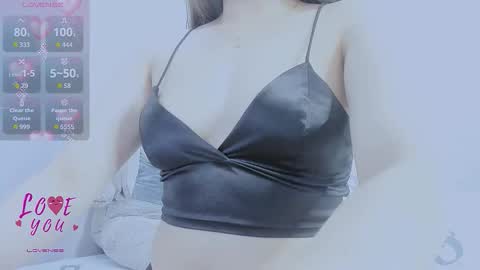 Joly online show from October 2025 02:35:01 AM