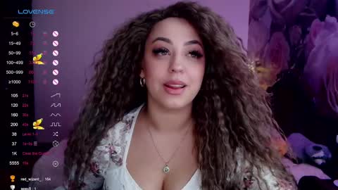 Snapshot of _just_a_queen_3 chatting on December 2024 09:34:02 PM _just_a_queen_3 online show from December 2024 09:34:02 PM