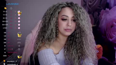 Snapshot of _just_a_queen_3 chatting on March 2025 06:26:02 PM _just_a_queen_3 online show from March 2025 06:26:02 PM