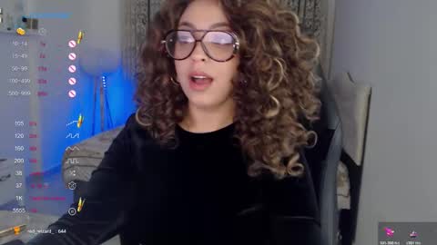 Snapshot of _just_a_queen_3 chatting on February 2026 07:19:02 PM _just_a_queen_3 online show from February 2026 07:19:02 PM