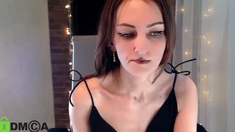  karolina online show from January 2025 04:54:02 PM