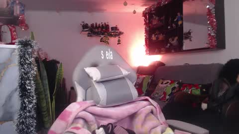 Cata  online show from December 2025 03:25:01 AM