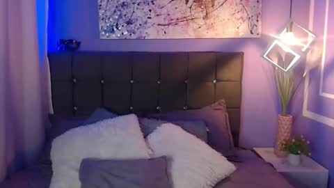 Snapshot of _kathya_spinelli_ chatting on April 2026 01:35:01 PM kathy online show from April 2026 01:35:01 PM