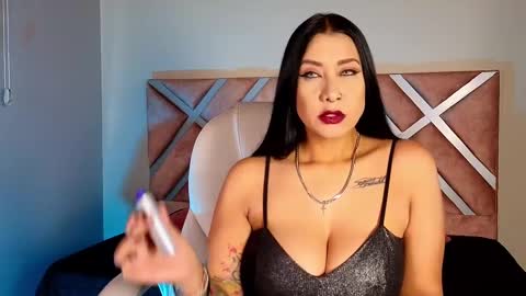 kelly online show from February 2025 12:28:01 PM