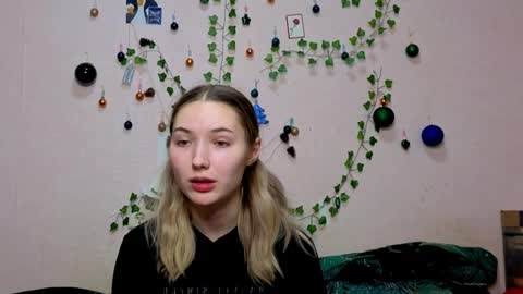 _kikiclark_ online show from January 2026 08:55:01 PM