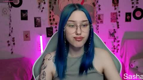 _kitekat_ online show from November 2025 11:58:01 AM