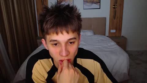 Snapshot of _kurt chatting on March 2025 12:59:02 AM Kurt online show from March 2025 12:59:02 AM