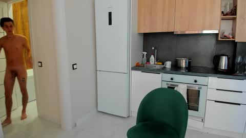 Snapshot of _kurt chatting on September 2025 04:35:01 AM Kurt online show from September 2025 04:35:01 AM