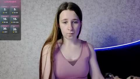 _kylle_ online show from October 2025 05:35:02 PM