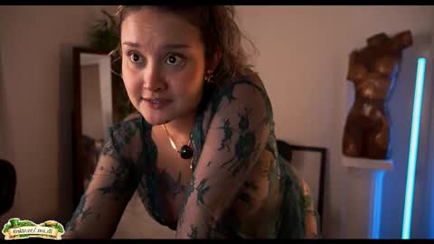 Not on OF Some stuff for sale  online show from March 2026 03:09:02 AM