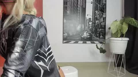 Snapshot of _lapetitemort_ chatting on September 2025 02:22:01 AM Agatha Arias IG lapetitemort 1 online show from September 2025 02:22:01 AM