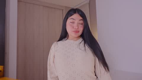 Snapshot of _lasuescun chatting on February 2025 12:40:01 AM Alejandra suescun online show from February 2025 12:40:01 AM