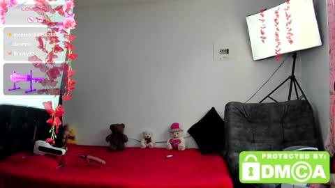 Snapshot of _leiablackley_ chatting on January 2025 07:39:02 PM Sharon and Ed online show from January 2025 07:39:02 PM