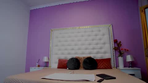 Snapshot of _lenapaul_ chatting on September 2025 04:01:02 AM Lena Paul online show from September 2025 04:01:02 AM