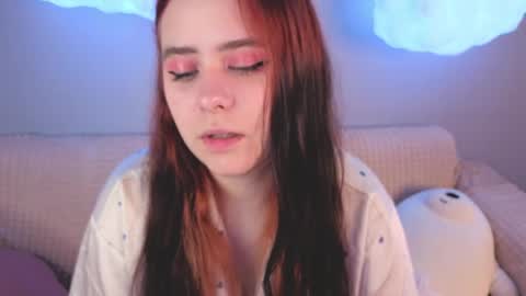 Snapshot of _lexii_pop chatting on June 2026 01:00:01 AM Im Alis 3 online show from June 2026 01:00:01 AM