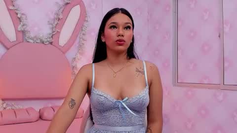 Snapshot of _lia_swan chatting on November 2025 03:27:01 AM Lia Swan online show from November 2025 03:27:01 AM