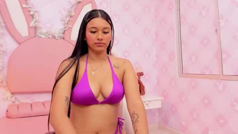 Snapshot of _lia_swan chatting on November 2025 04:23:02 AM Lia Swan online show from November 2025 04:23:02 AM