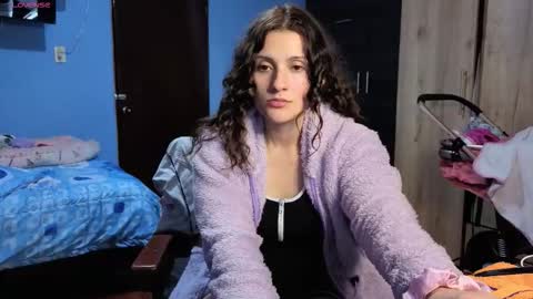 Snapshot of _lindasy_ chatting on December 2025 12:27:01 AM Lindasy online show from December 2025 12:27:01 AM