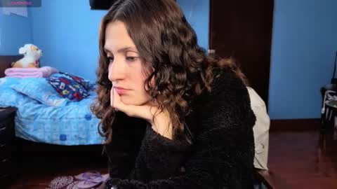 Snapshot of _lindasy_ chatting on February 2026 02:56:02 PM Lindasy online show from February 2026 02:56:02 PM