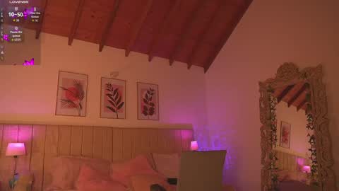 Snapshot of _lissana_scott chatting on October 2025 09:45:01 PM Lissana online show from October 2025 09:45:01 PM