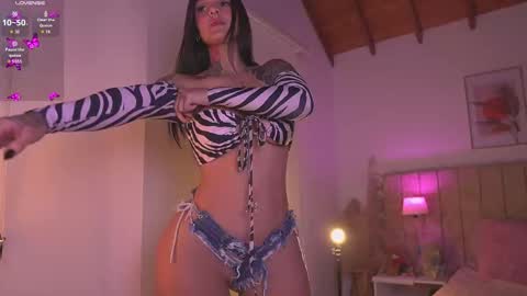 Snapshot of _lissana_scott chatting on October 2025 11:14:02 PM Lissana online show from October 2025 11:14:02 PM